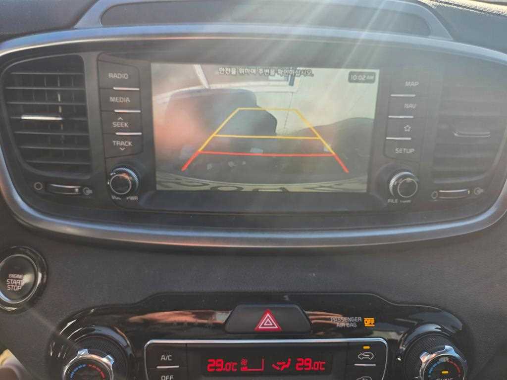 KIA Sorento - Vista 7