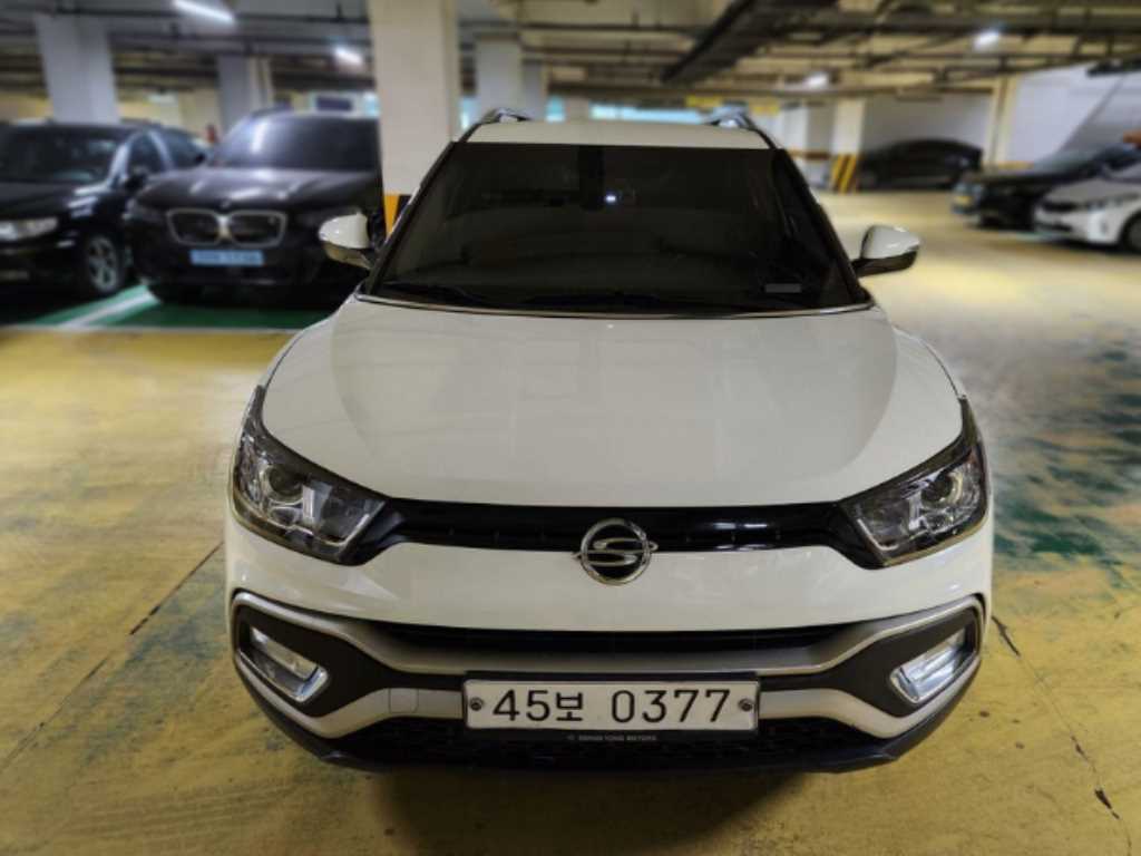 Ssangyong Tivoli 2016 - Importación desde Corea - HF Imports Iquique - Foto 1