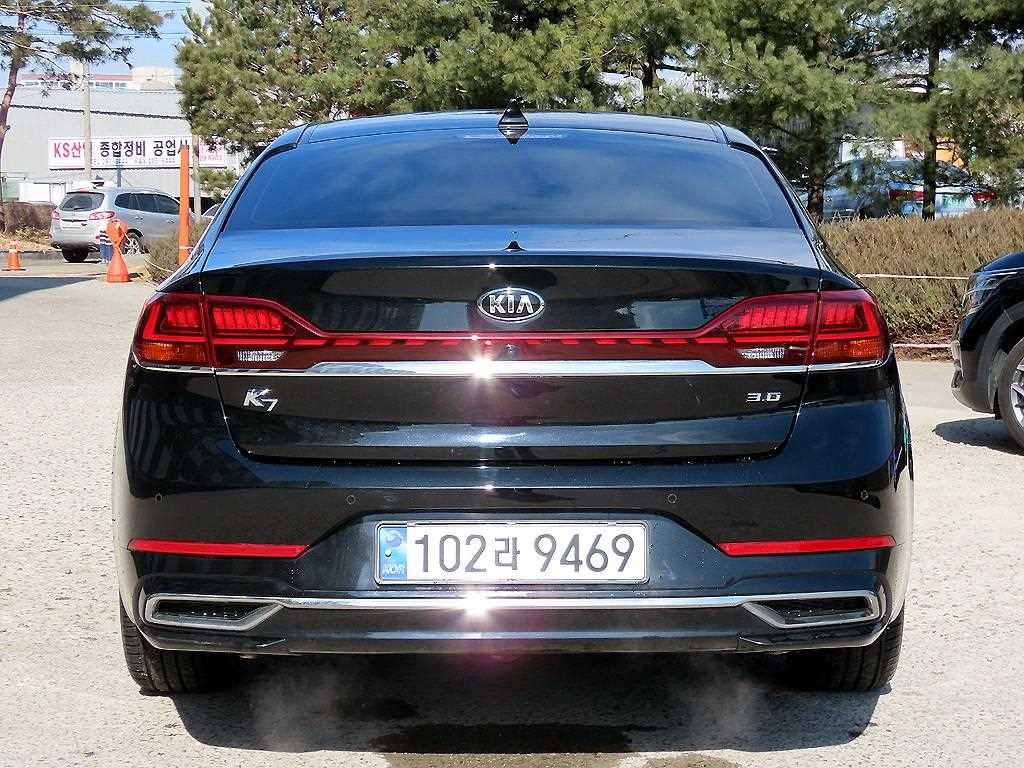 KIA K7 - Vista 4