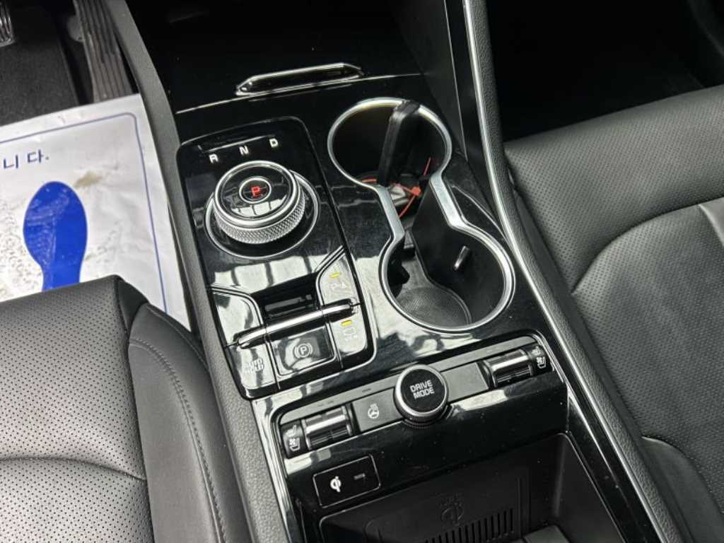 KIA K5 2023 Negro - Importación desde Corea - HF Imports Iquique - Foto 13