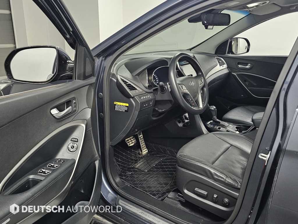 HYUNDAI Maxcruz - Vista 11