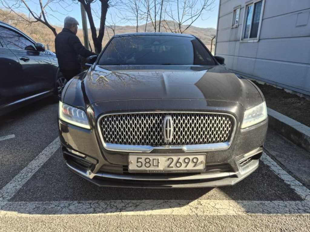 Lincoln Continental 2017 Negro - Importación desde Corea - HF Imports Iquique - Foto 1