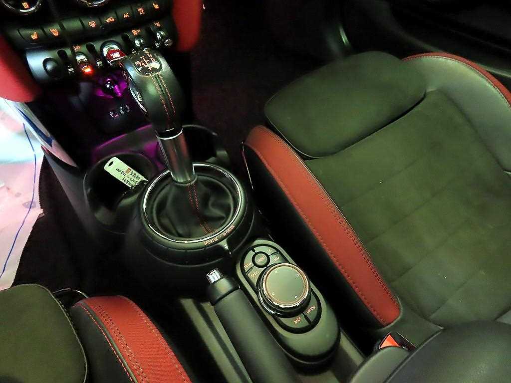 Mini Cooper - Vista 11