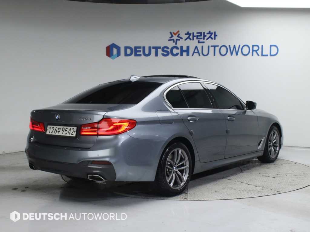 BMW 5 Series - Vista 2