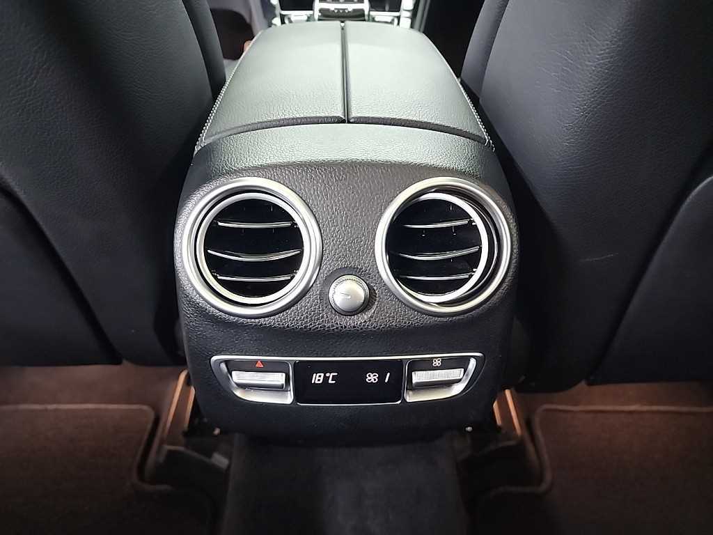 Mercedes Benz GLC Class 2019 Blanco - Importación desde Corea - HF Imports Iquique - Foto 13