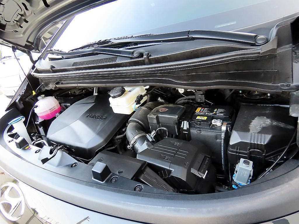 HYUNDAI Staria 2024 Negro - Importación desde Corea - HF Imports Iquique - Foto 19