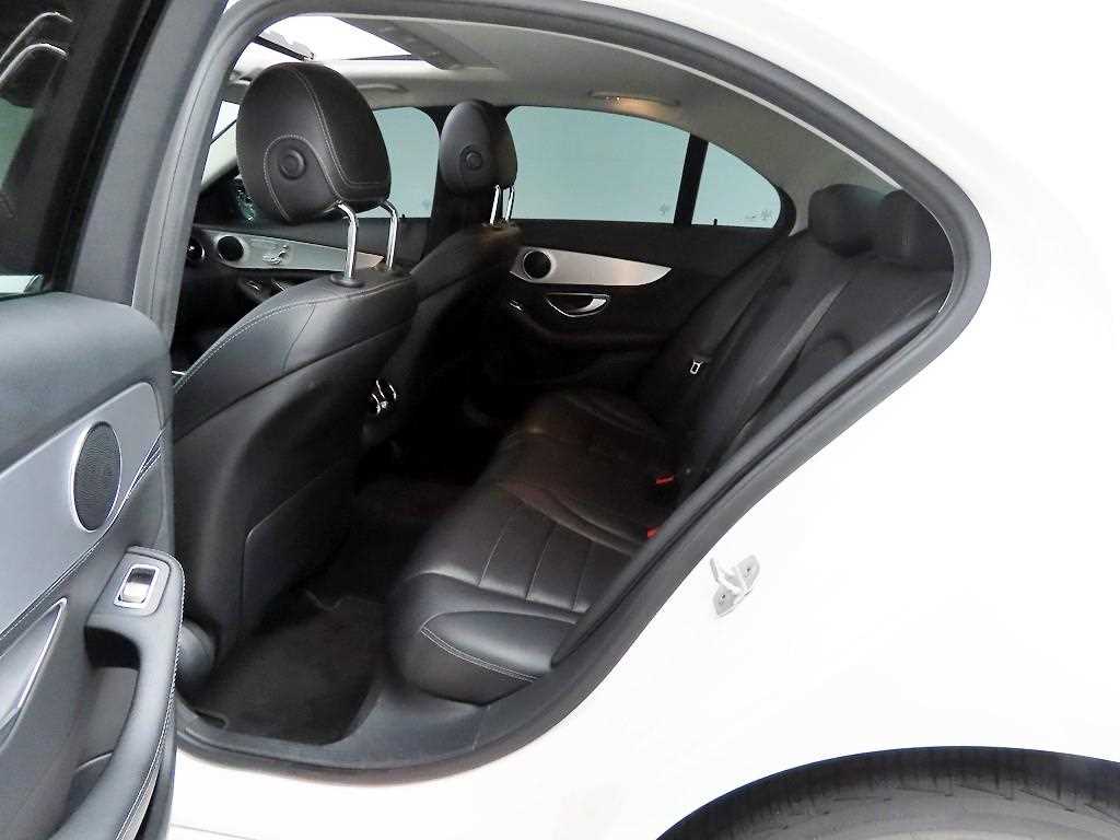 Mercedes Benz C Class 2015 Blanco - Importación desde Corea - HF Imports Iquique - Foto 13