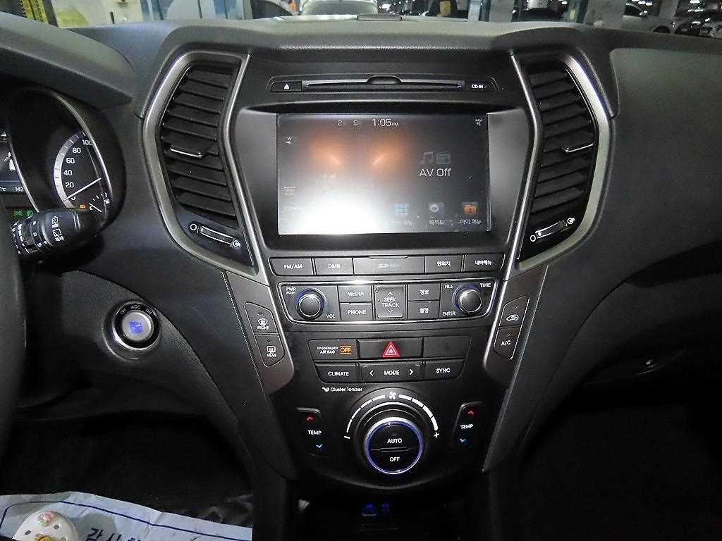 HYUNDAI Santa Fe - Vista 11