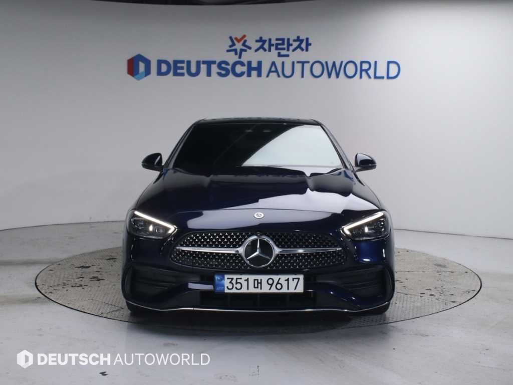 Mercedes Benz C Class - Vista 3