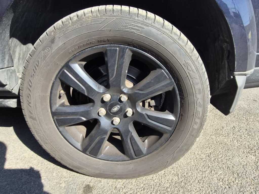 Land Rover Discovery - Vista 4