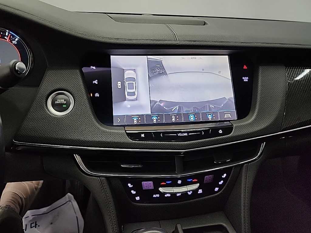 Cadillac CT6 - Vista 10