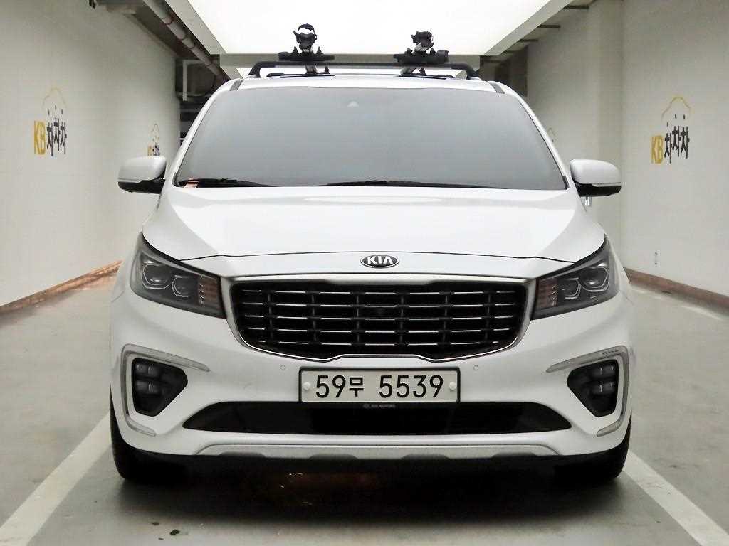 KIA Carnival 2019 Blanco - Importación desde Corea - HF Imports Iquique - Foto 1