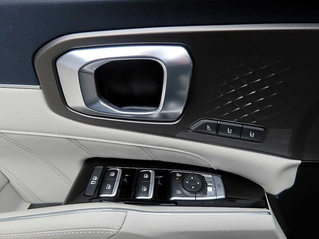 KIA Sorento - Vista 11