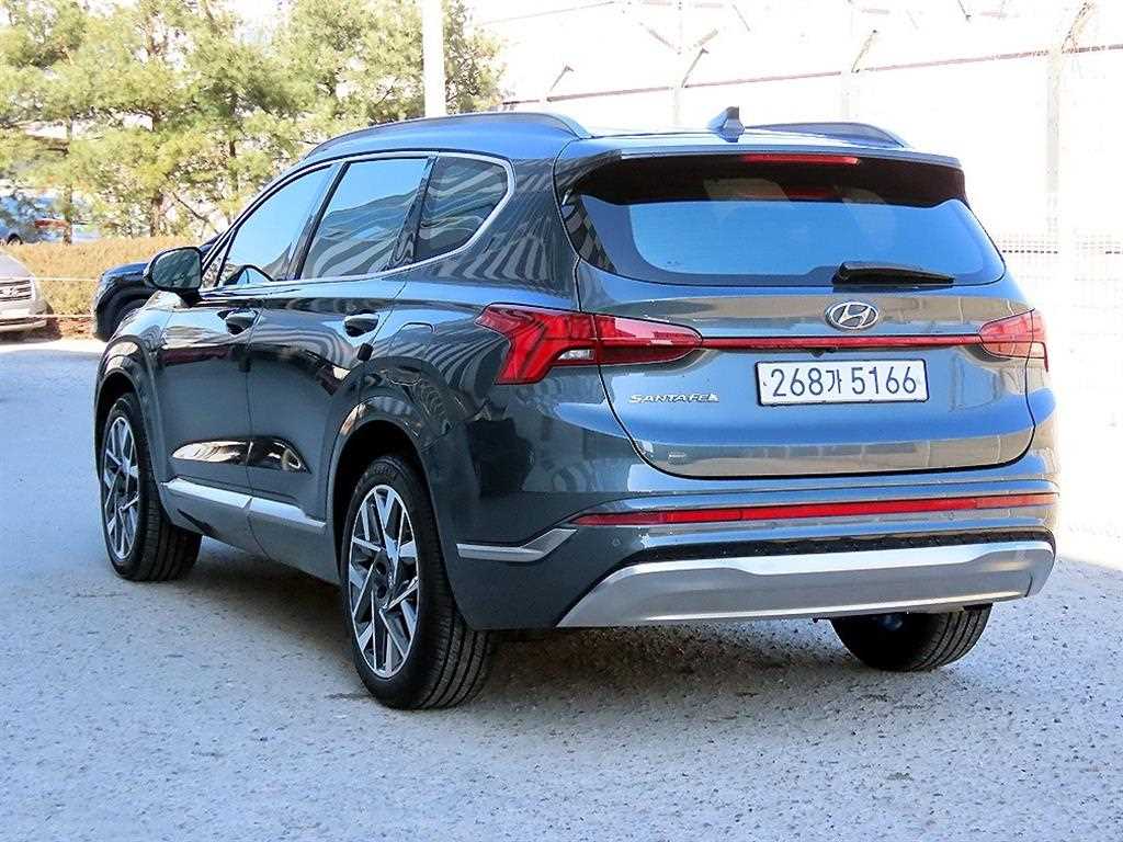 HYUNDAI Santa Fe - Vista 3