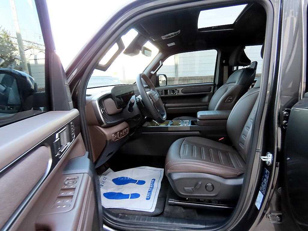 KIA Tasman - Vista 5