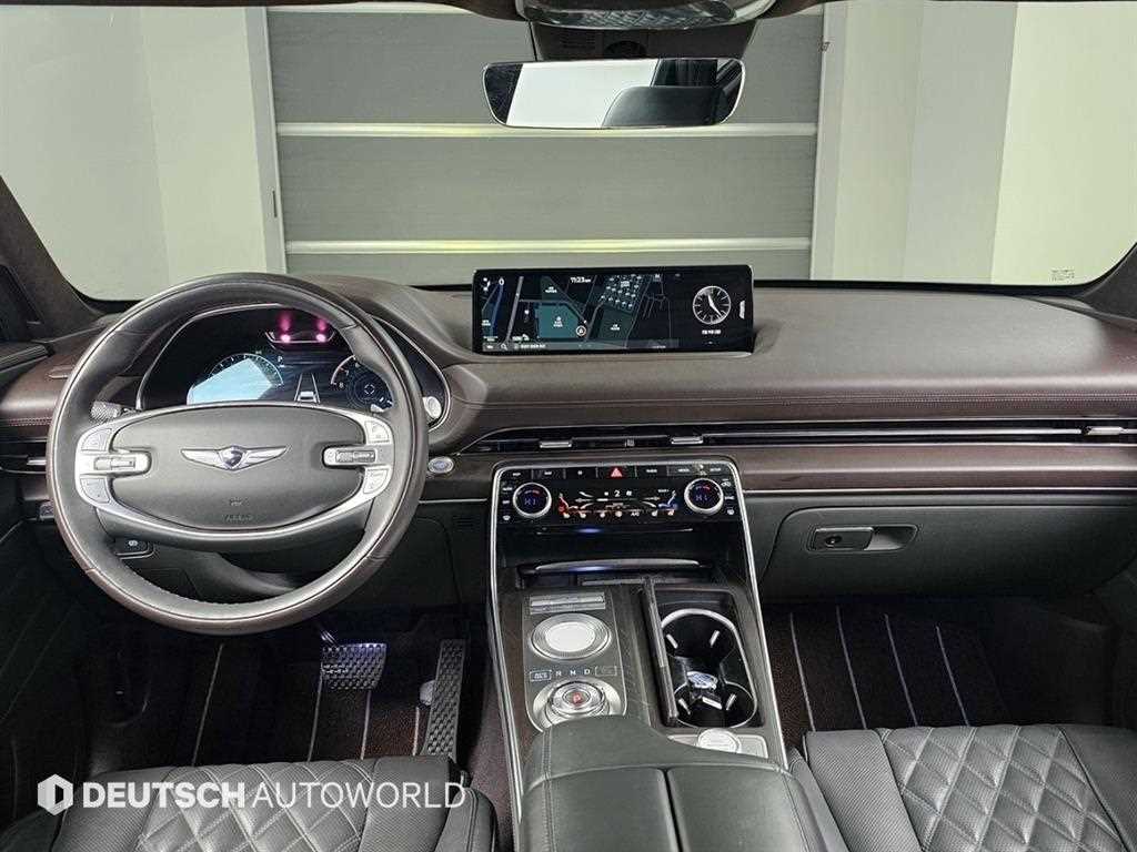 Genesis GV80 - Vista 7