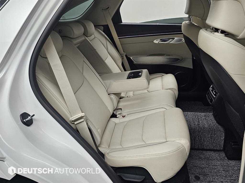 Genesis GV70 - Vista 12