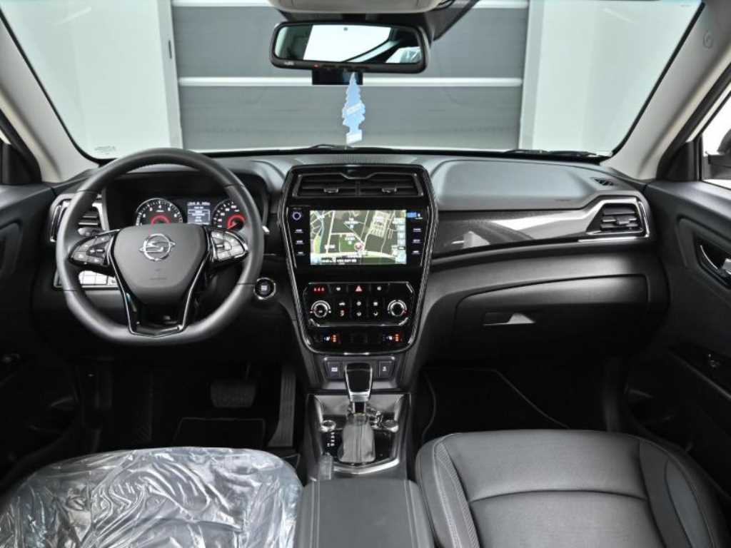 Ssangyong Tivoli - Vista 7