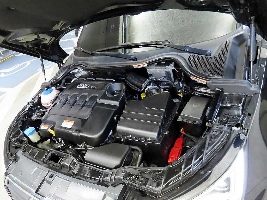 Audi A1 2015 Negro - Importación desde Corea - HF Imports Iquique - Foto 18