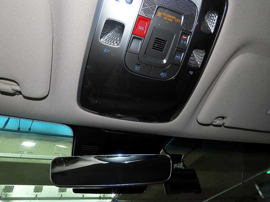 Genesis GV70 2023 Blanco - Importación desde Corea - HF Imports Iquique - Foto 14