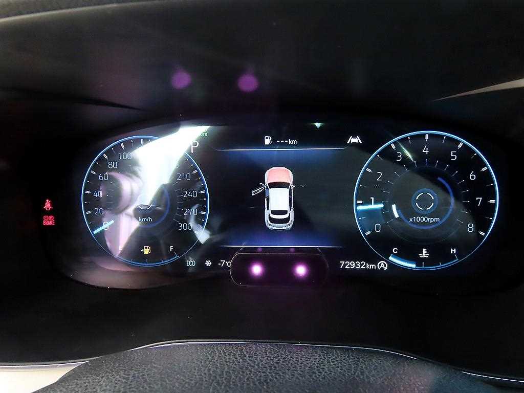 Genesis G70 - Vista 9