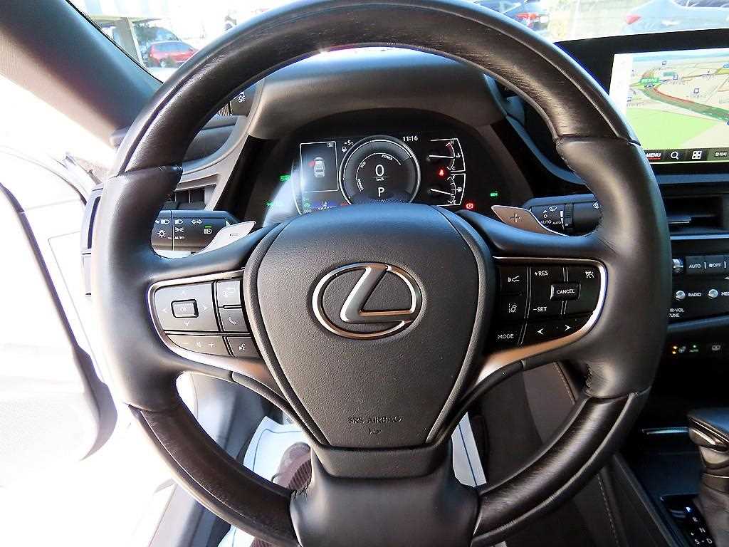Lexus ES - Vista 8