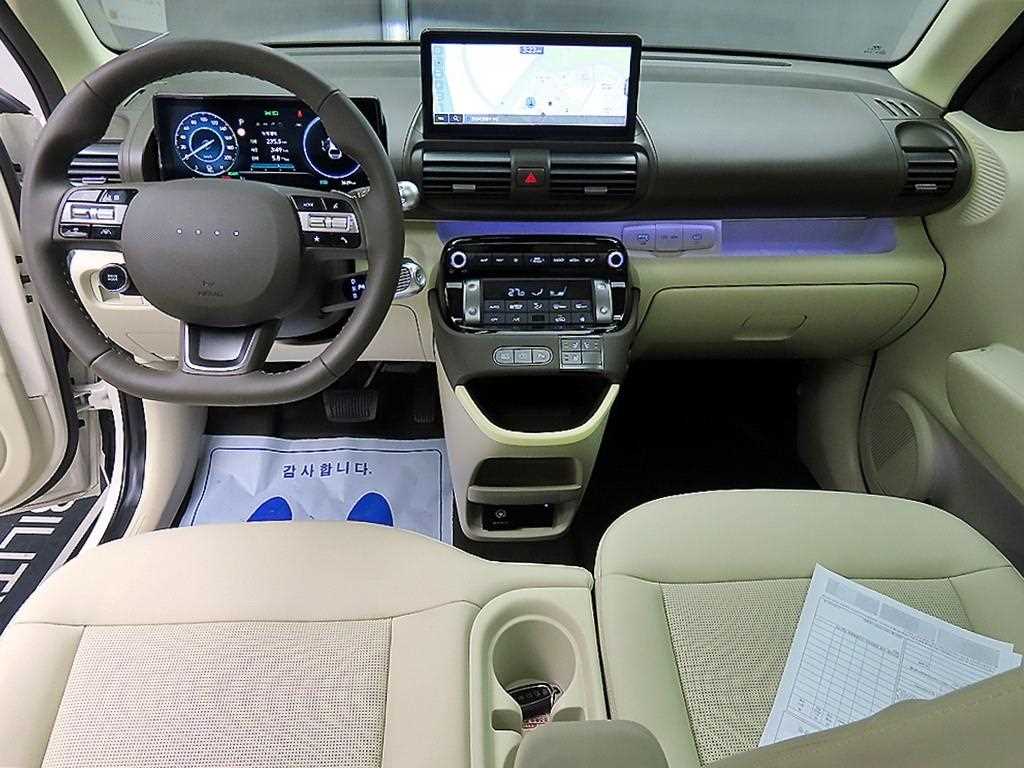 HYUNDAI Casper - Vista 7