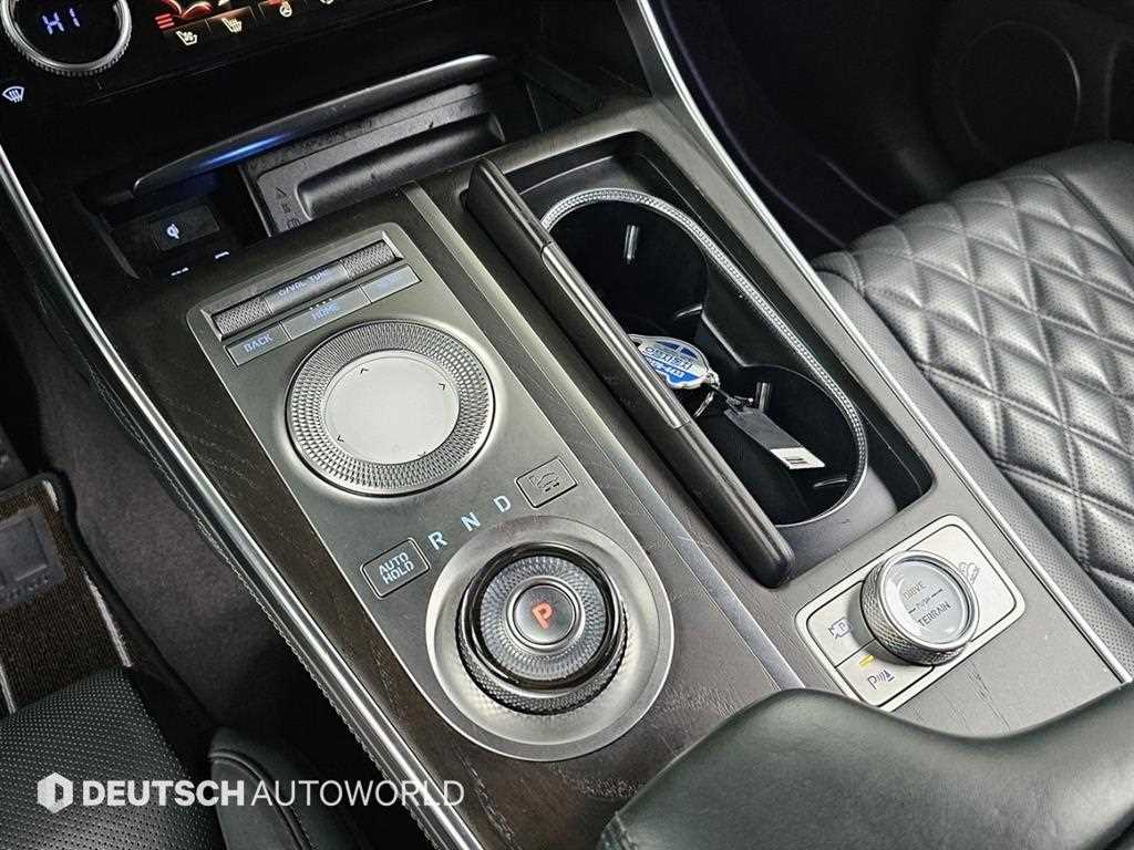 Genesis GV80 - Vista 9