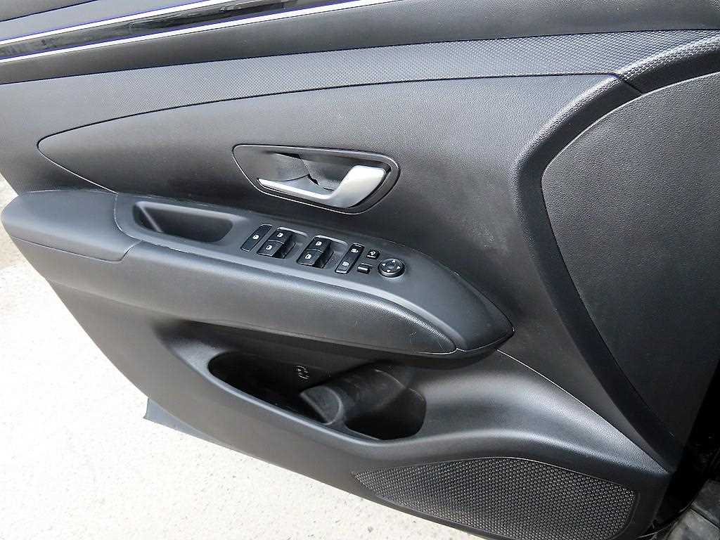 HYUNDAI Tucson - Vista 11