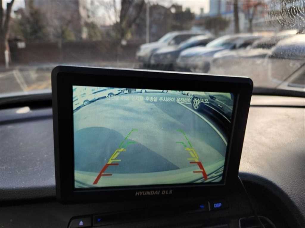 HYUNDAI Sonata - Vista 11