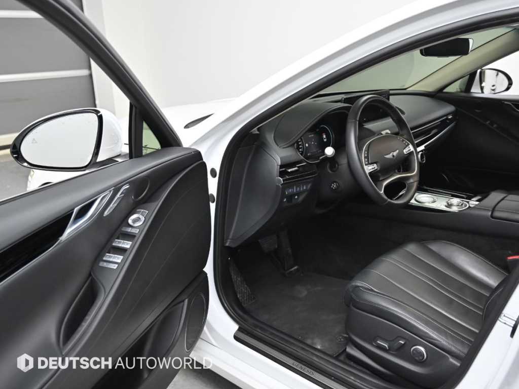 Genesis G80 - Vista 11