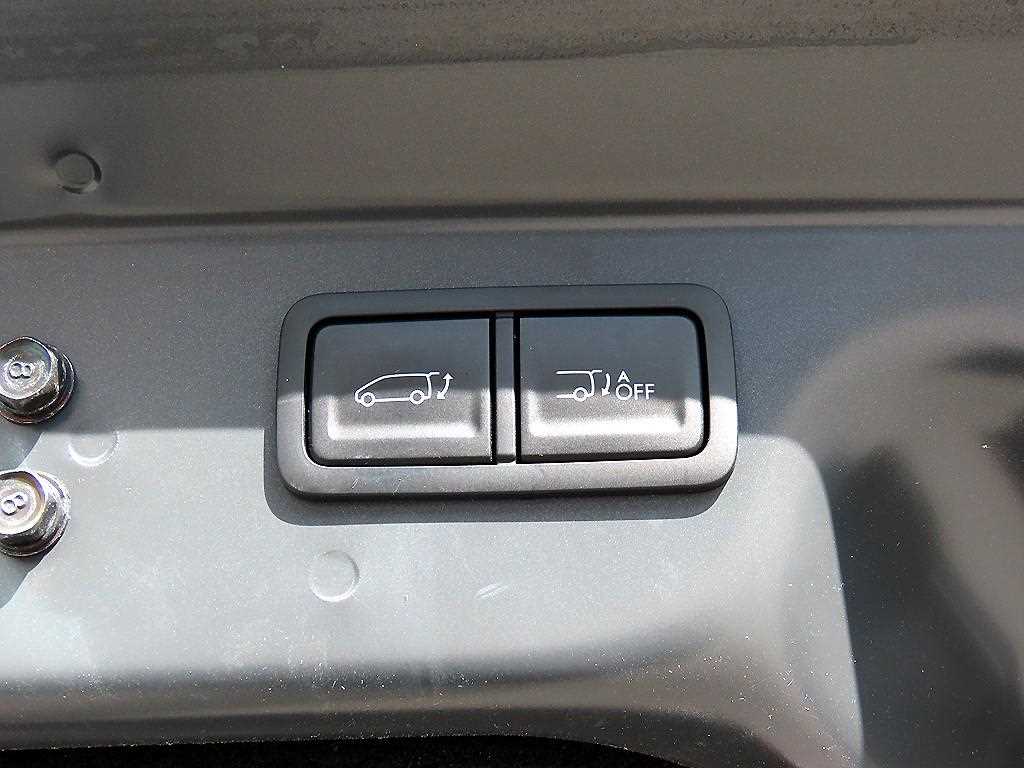 HYUNDAI Staria 2025 Gris - Importación desde Corea - HF Imports Iquique - Foto 17