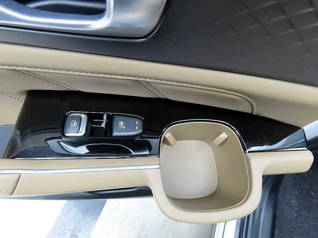 KIA Sorento - Vista 12