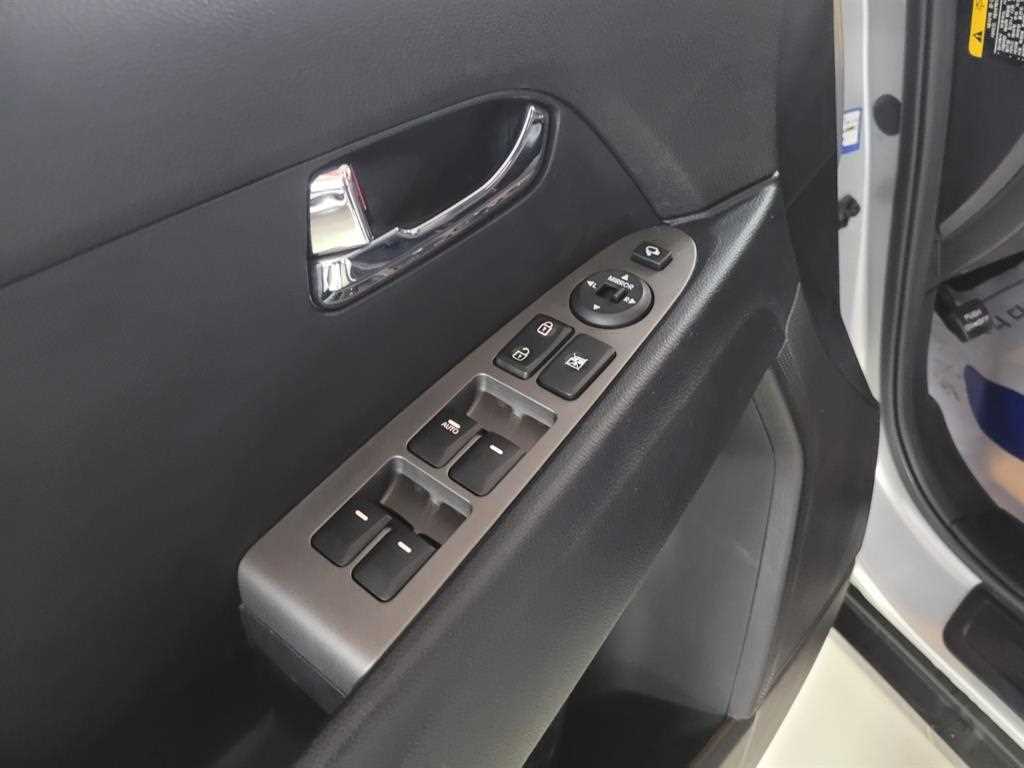 KIA Sportage 2014 Plateado - Importación desde Corea - HF Imports Iquique - Foto 14