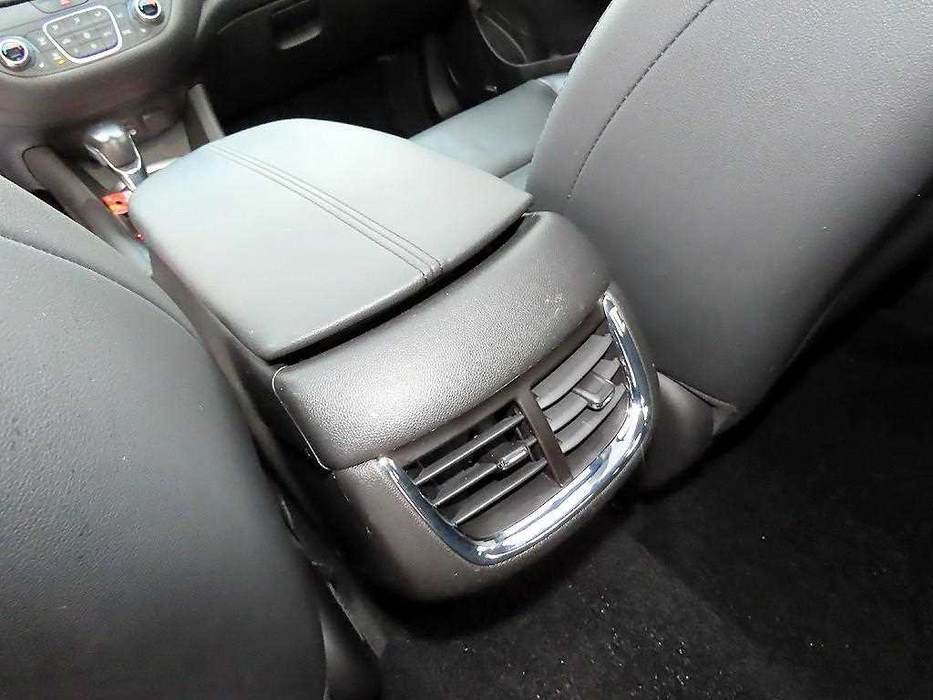 Chevrolet Malibu 2021 Negro - Importación desde Corea - HF Imports Iquique - Foto 17