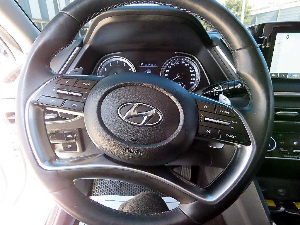 HYUNDAI Sonata - Vista 8