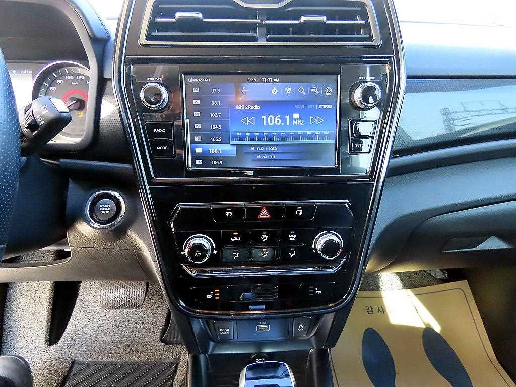 Ssangyong Tivoli 2021 Blanco - Importación desde Corea - HF Imports Iquique - Foto 13