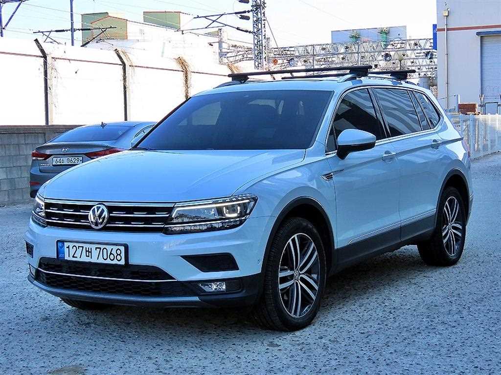 Volkswagen Tiguan - Vista 2