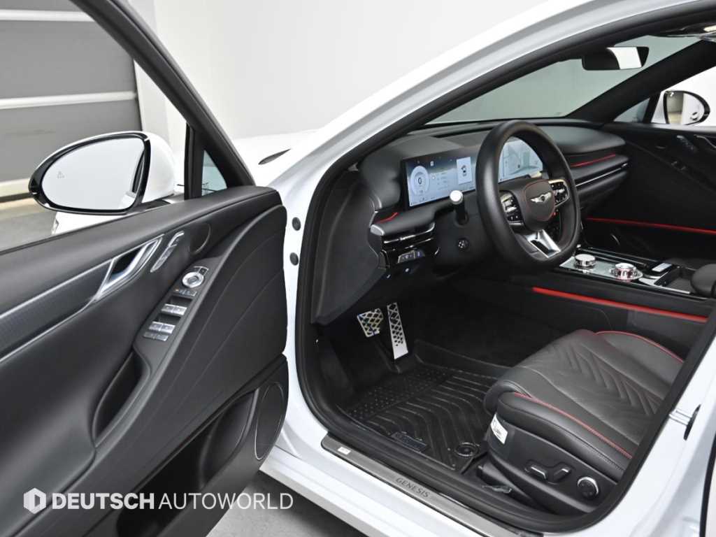 Genesis G80 - Vista 11