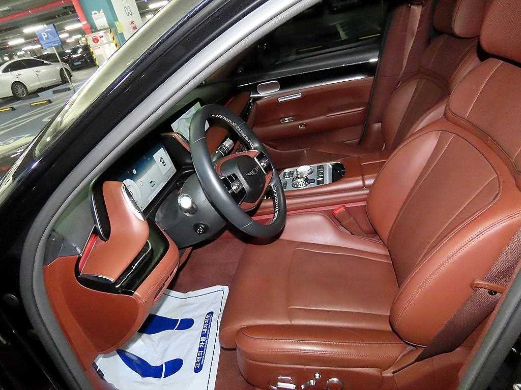 Genesis G90 - Vista 6