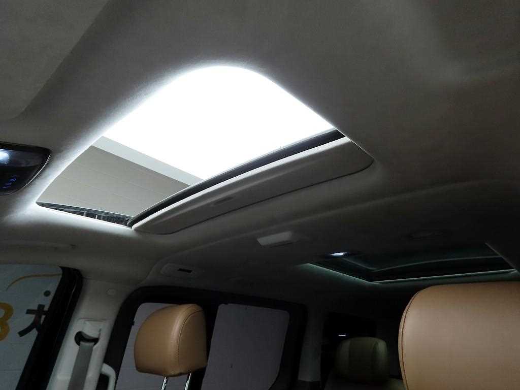 HYUNDAI Staria 2022 Negro - Importación desde Corea - HF Imports Iquique - Foto 15