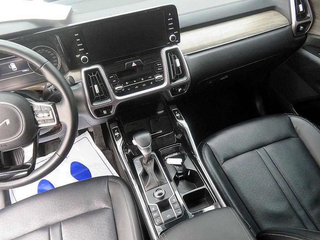 KIA Sorento - Vista 11