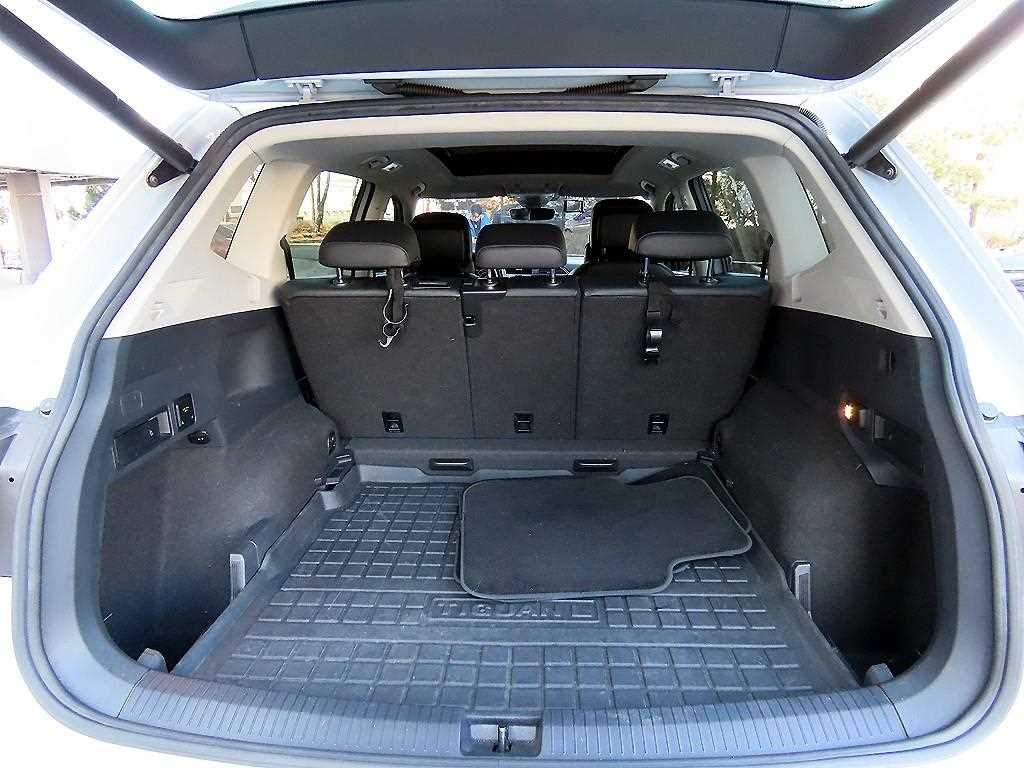 Volkswagen Tiguan 2018 Blanco - Importación desde Corea - HF Imports Iquique - Foto 17