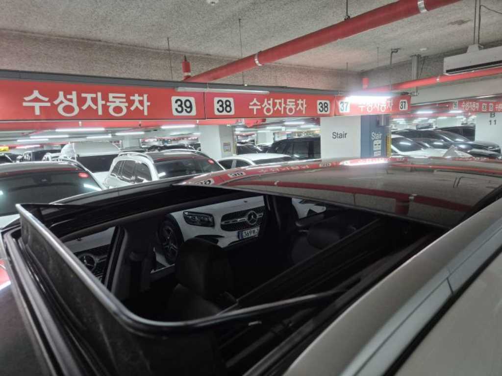 KIA Sorento - Vista 12