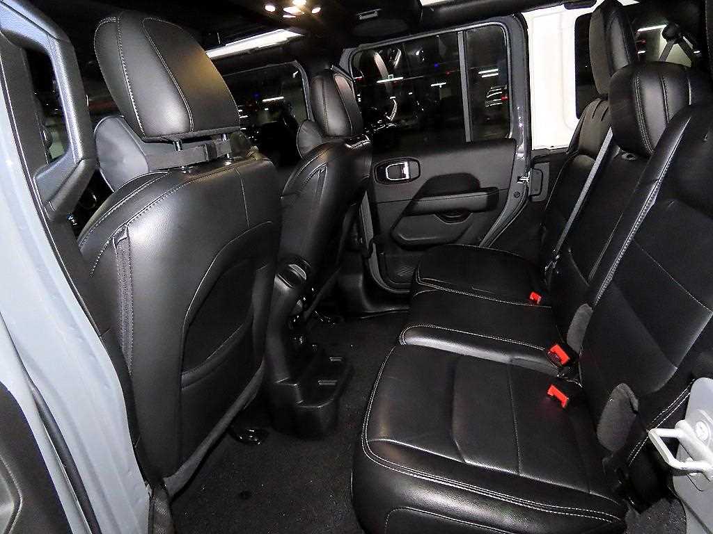 Jeep Wrangler - Vista 7