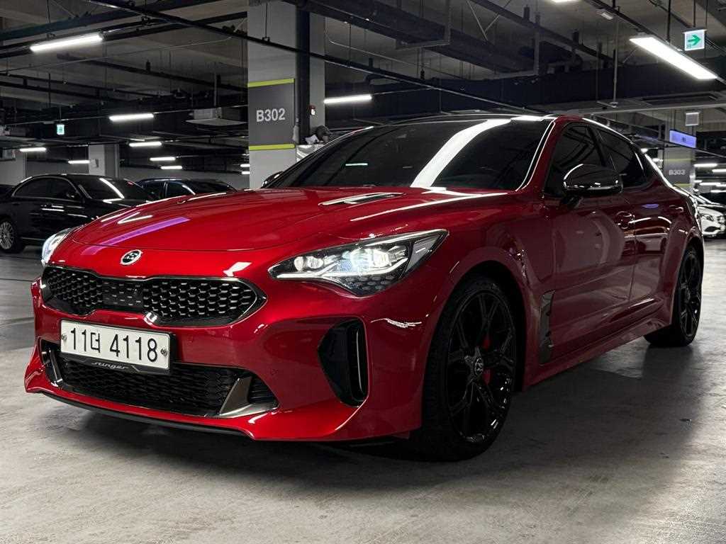 KIA Stinger - Vista 2