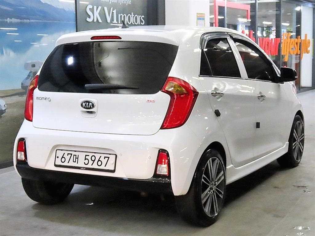 KIA Morning - Vista 4