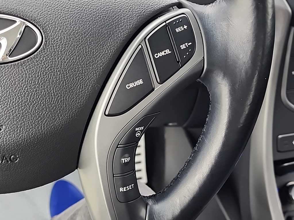 HYUNDAI Avante 2014 Plateado - Importación desde Corea - HF Imports Iquique - Foto 18