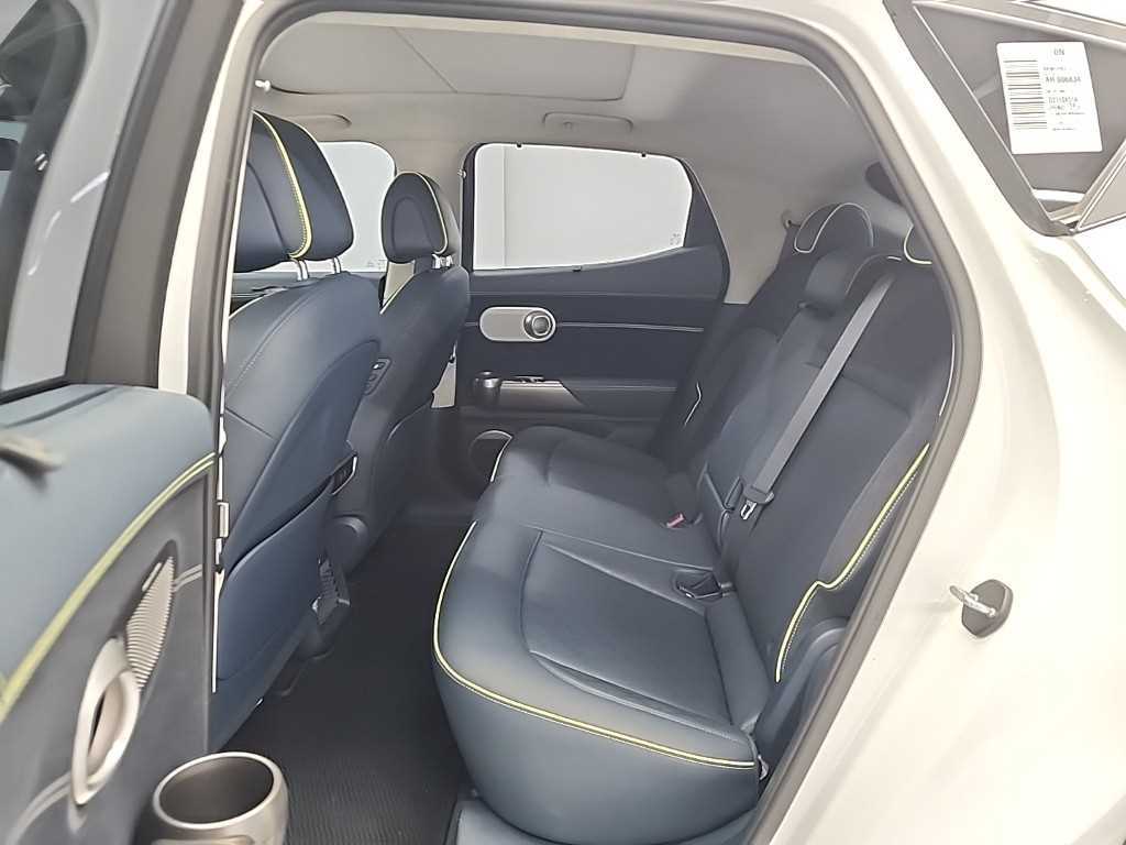 Genesis GV60 - Vista 12