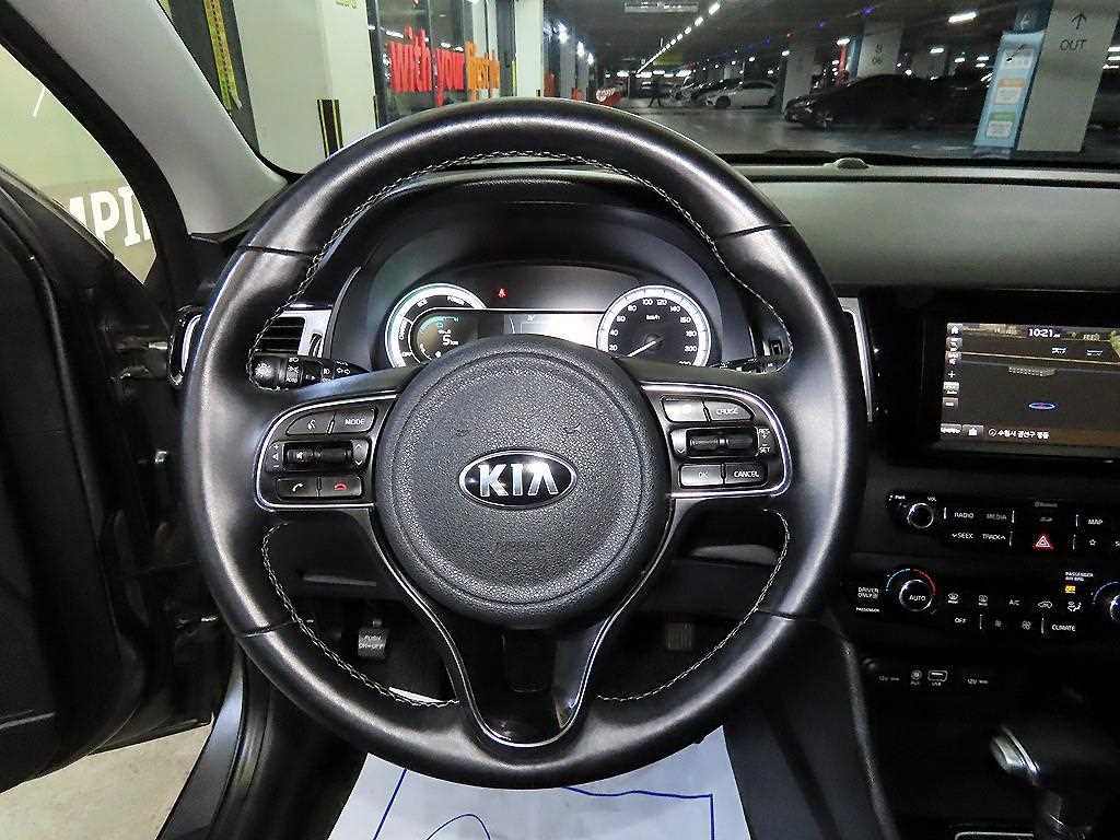 KIA Niro - Vista 8